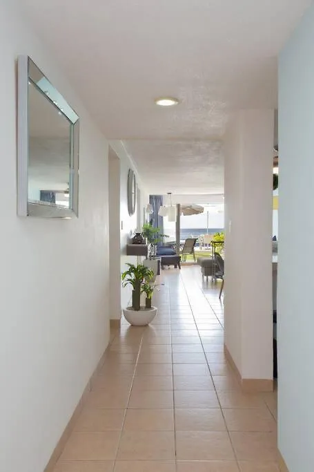 Inspiring And Relaxing Sea View Condo Cozumel 0*,  México